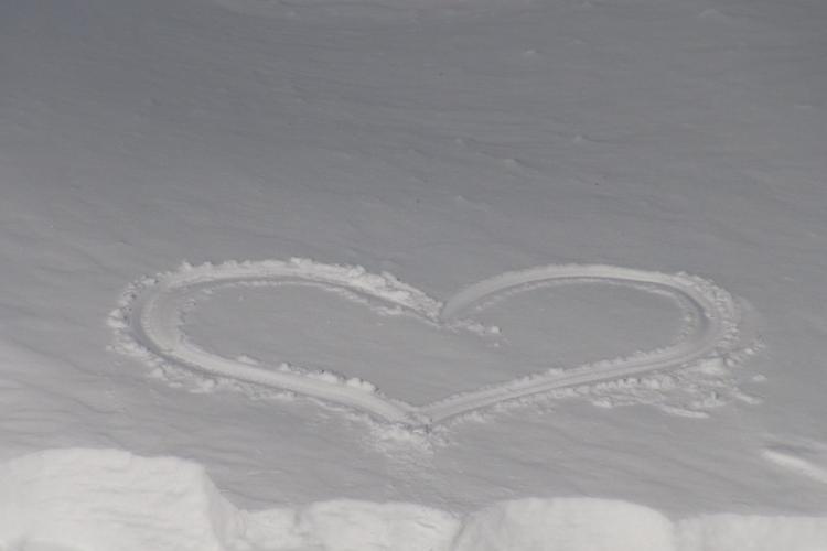 Coeur dans la Neige